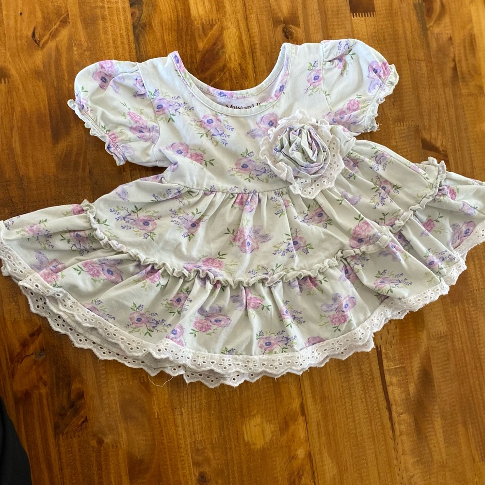 Light green purple and pink Mustard Pie